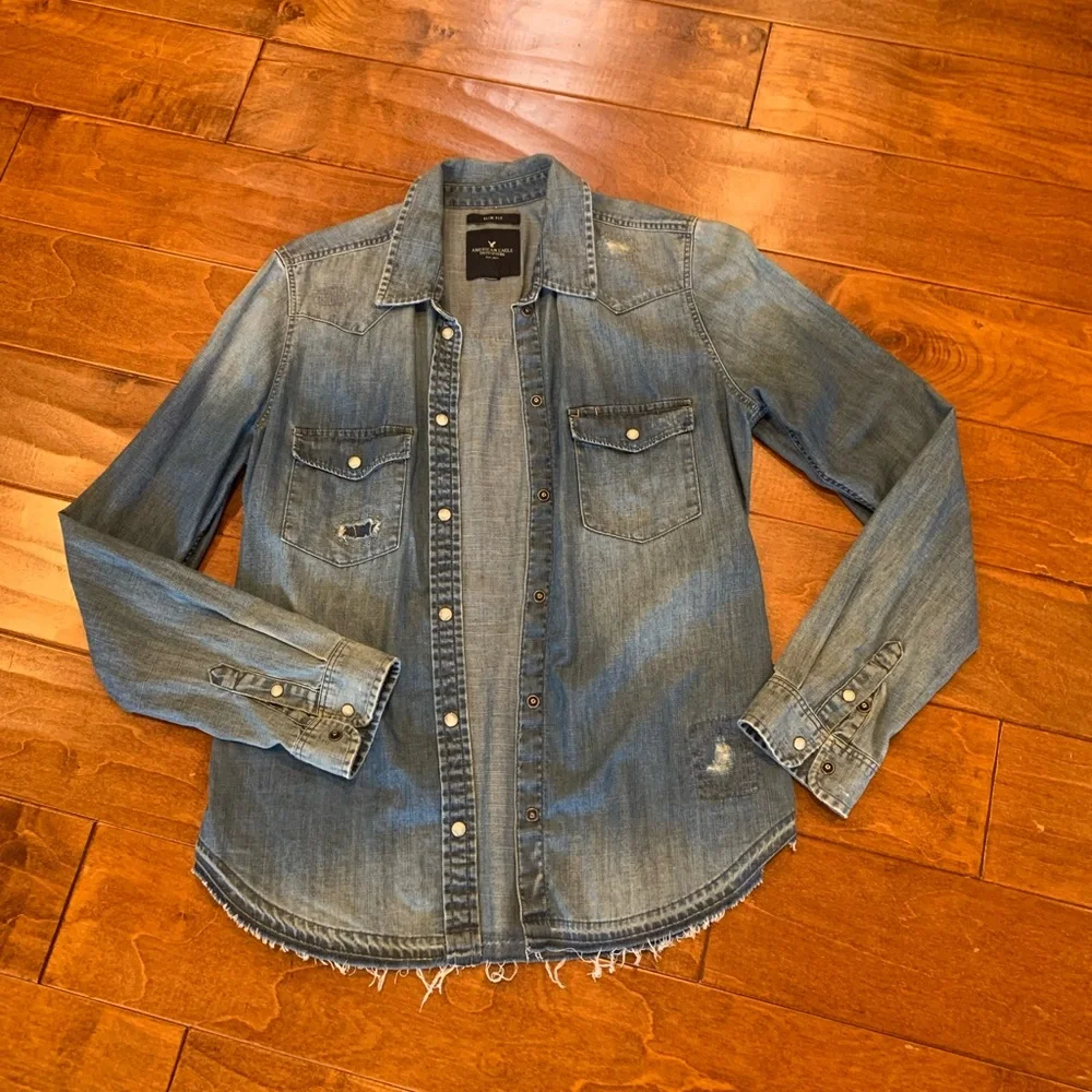 American Eagle Denim Long Sleeve Top - Picture 1 of 5